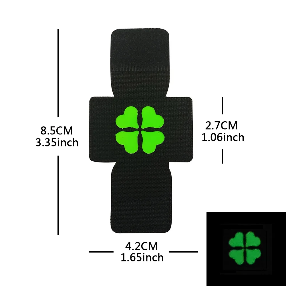 Multicolor Four Leaf Glow in D - Applique Patch Flower recension och pris